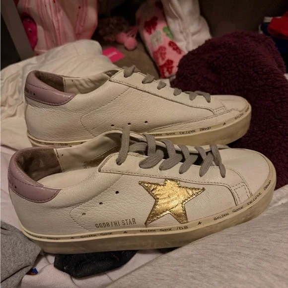 Golden Goose White Leather Sneakers with Gold Star and Pink Heel - Picture 2 of 6